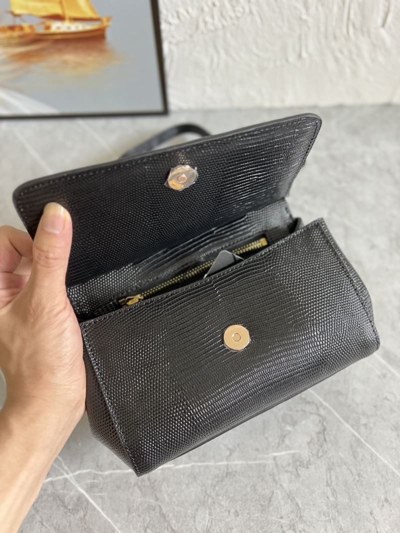 D&G Handle Bags